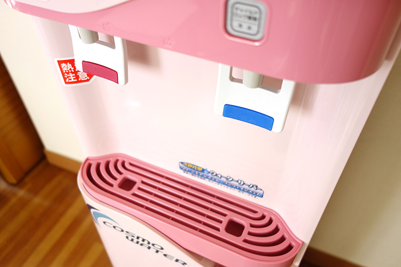 サーバーから出る音が気になるかも。